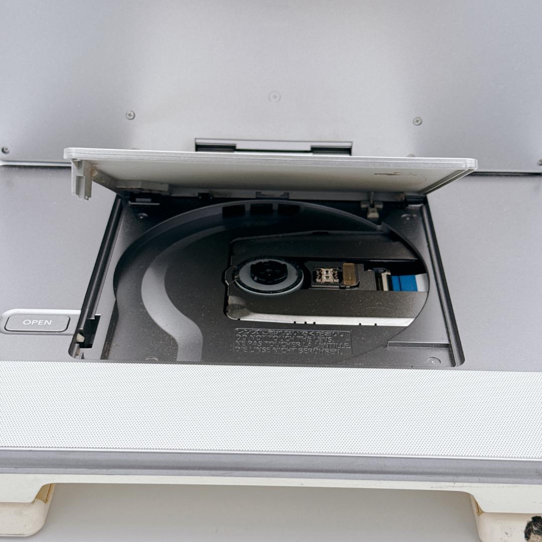 Panasonic VIERA DMP-BV200 ポータブルテレビ