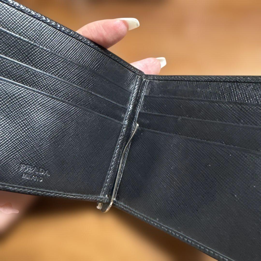 【ゆ*ー】PRADA プラダ　マネークリップ　財布　二つ折り