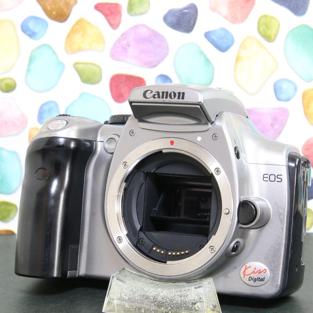 ♥︎◇迷ったらこのカメラ♪ ◇Canon EOS KISS digital
