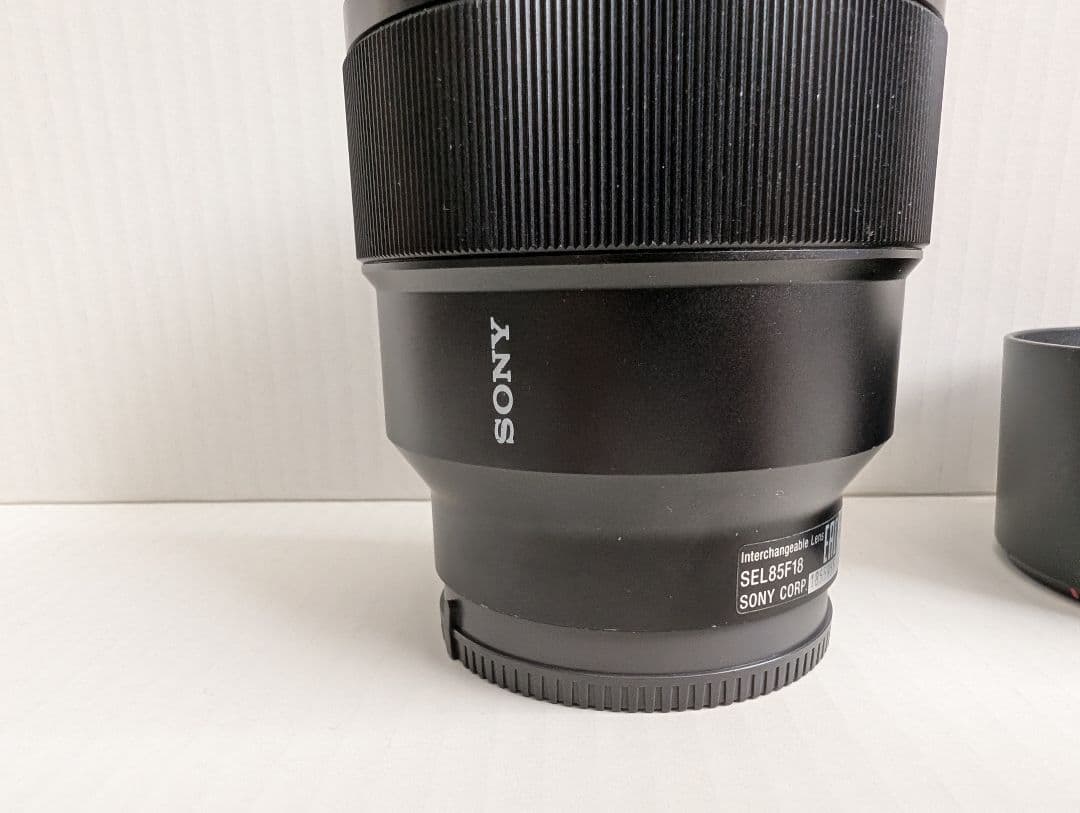 SONY SEL85F18 単焦点レンズ F1.8　ソニー　ポートレート