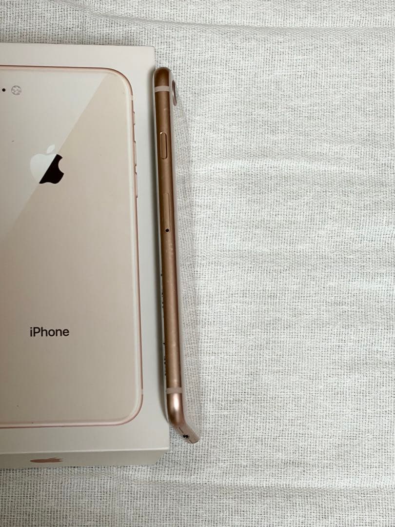 iPhone8 64GB 美品　未使用フィルム付　ピンクゴールド　simフリー