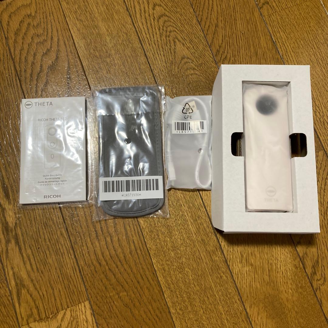 デジタルカメラ RICOH THETA SC2