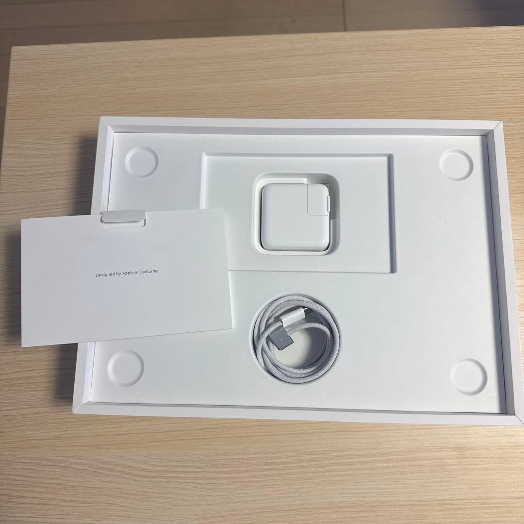 【極美品】16G/256G MacBook Air M3 13 シルバー
