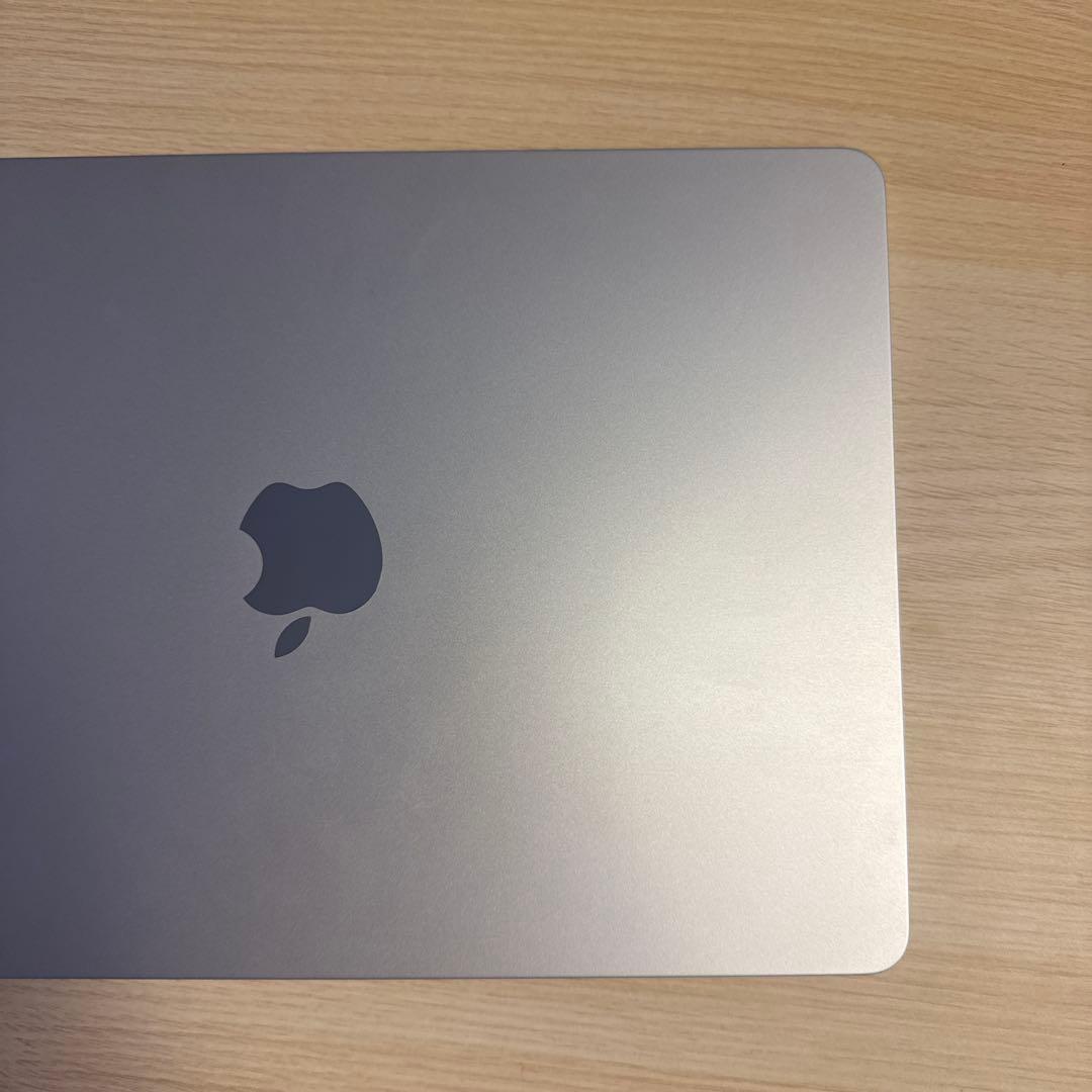 【極美品】16G/256G MacBook Air M3 13 シルバー