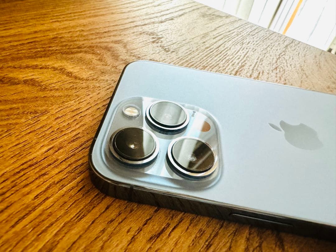 【美品・Apple点検済】iPhone13 Pro 128GB ブルー 海外製