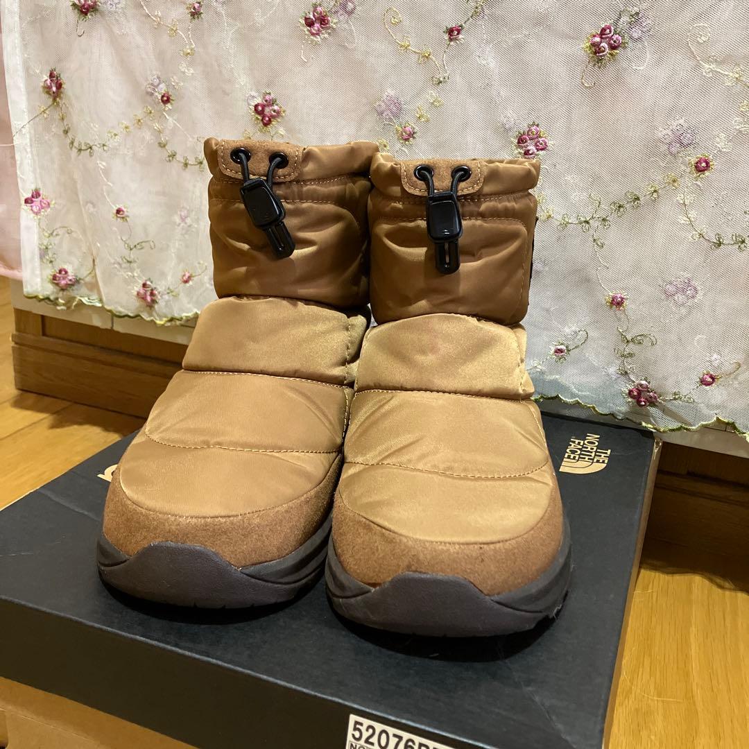 ごろーにゃnorth faceブーツ