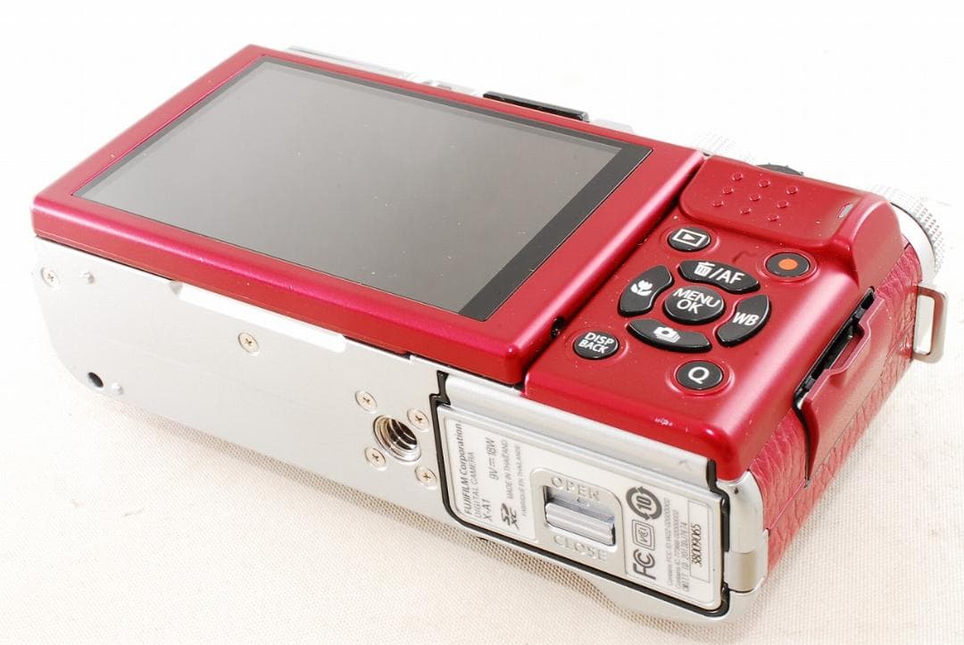 ■ 超美級 ■ FUJIFILM 富士フィルム X-A1 ボディ レッド