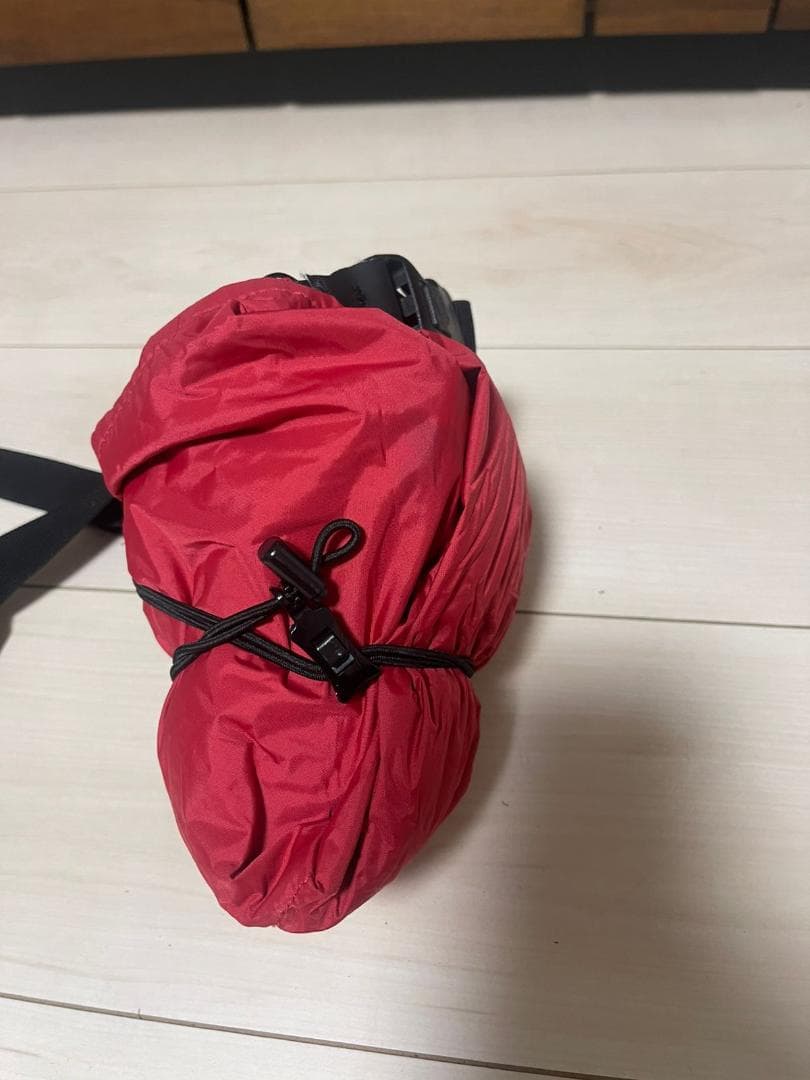 【美品】デジタル一眼レフカメラ D5500 ダブルズームキット［レッド］