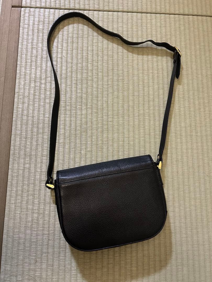 美品✨ BURBERRY バーバリー メッセンジャーバッグ ショルダー 本革 黒