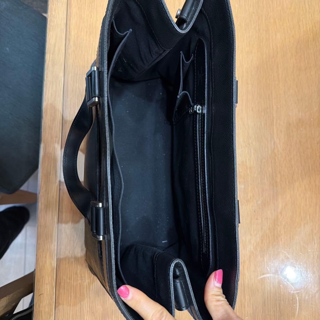 LOUISVUITTONメンズバッグ