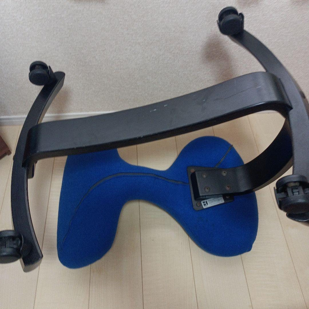 極希少　ノルウェー家具　RYBO リボバランスチェア　姿勢矯正