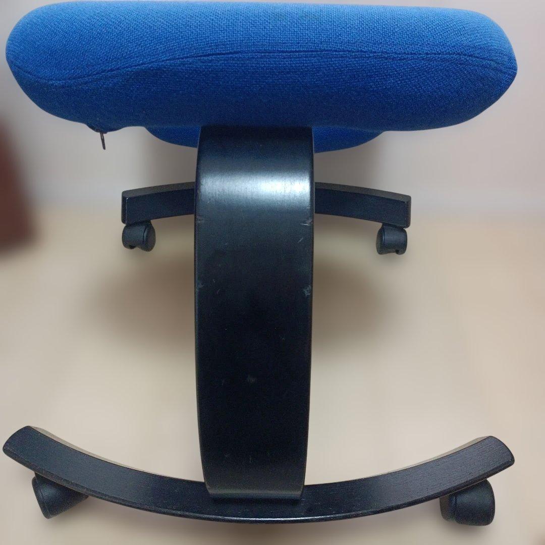 極希少　ノルウェー家具　RYBO リボバランスチェア　姿勢矯正