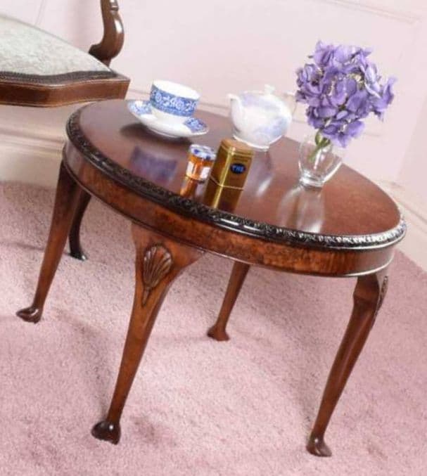 セール！コーヒーテーブル　イギリス製　アンティーク　ウォルナット