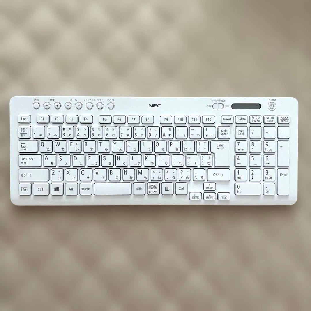 NEC パーソナルコンピュータ　LAVIE