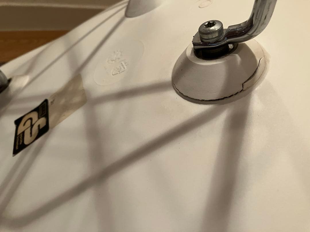 イームズ サイドシェルチェア エッフェルベース　　手渡しでお譲りです。