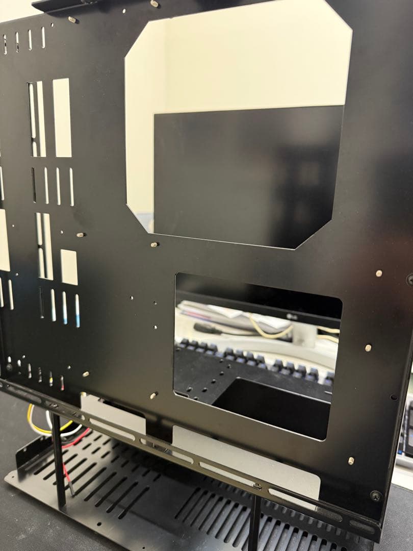 長尾製作所　オープンフレーム ver.E-ATX