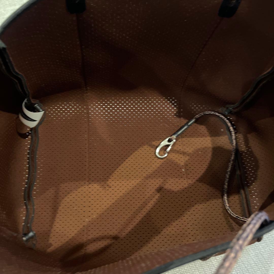 TONTON★ステイトオブエスケープEscapeトート　ブラウン