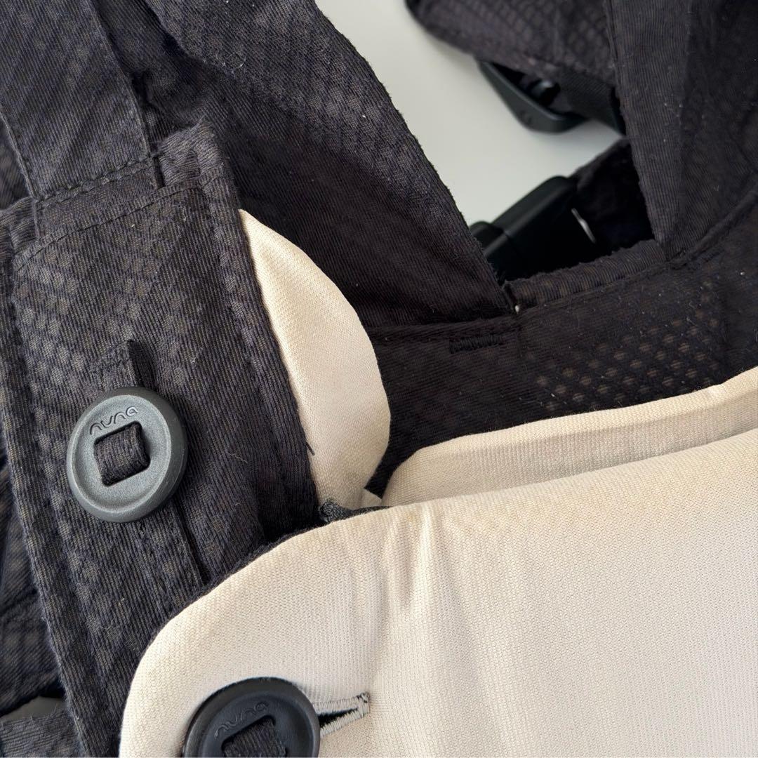 Nuna CUDL clik（キャビア）［直営店限定カラー］