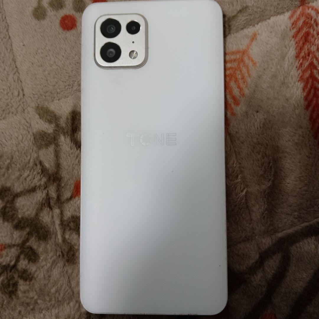 TONE e22 トーンモバイル 本体のみ