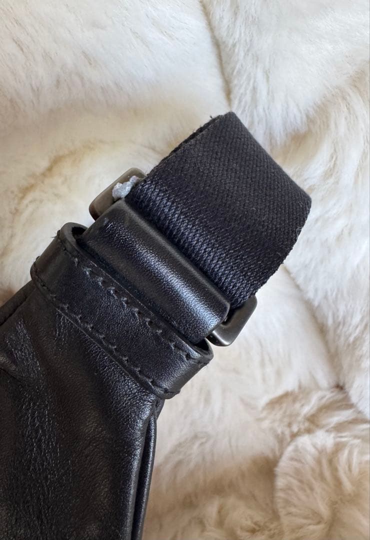 Bottega Veneta/ボッテガヴェネタ/ブラック/レザーボディバッグ