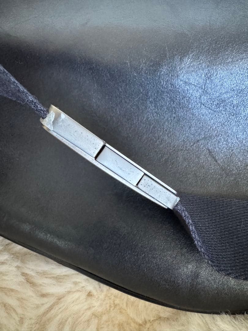 Bottega Veneta/ボッテガヴェネタ/ブラック/レザーボディバッグ