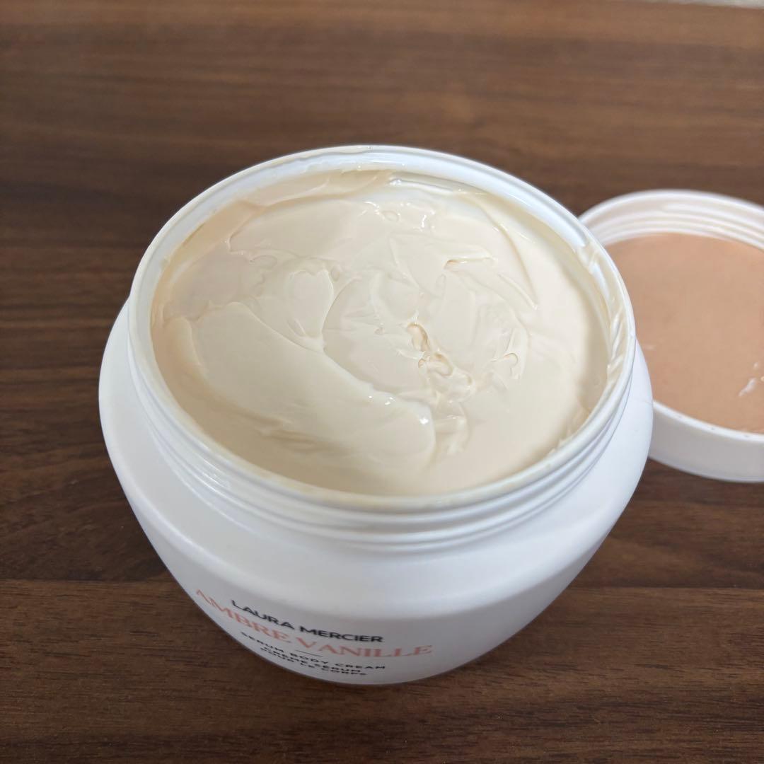 ローラメルシエ　アンバーバニラ　 ボディクリーム 大容量 400ml　残量９割