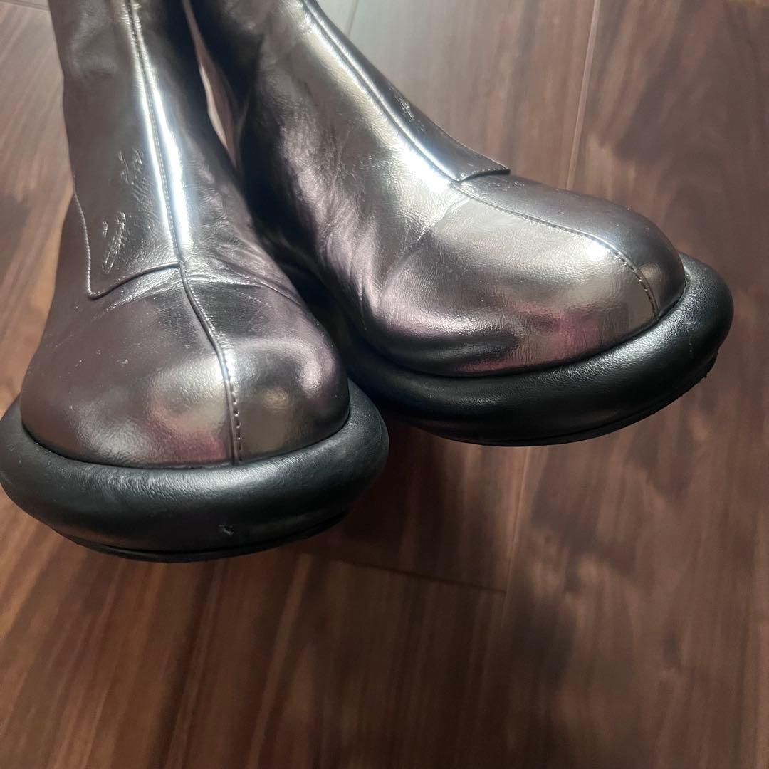 UN3D. ラウンドロウヒールブーツ シルバー38サイズ