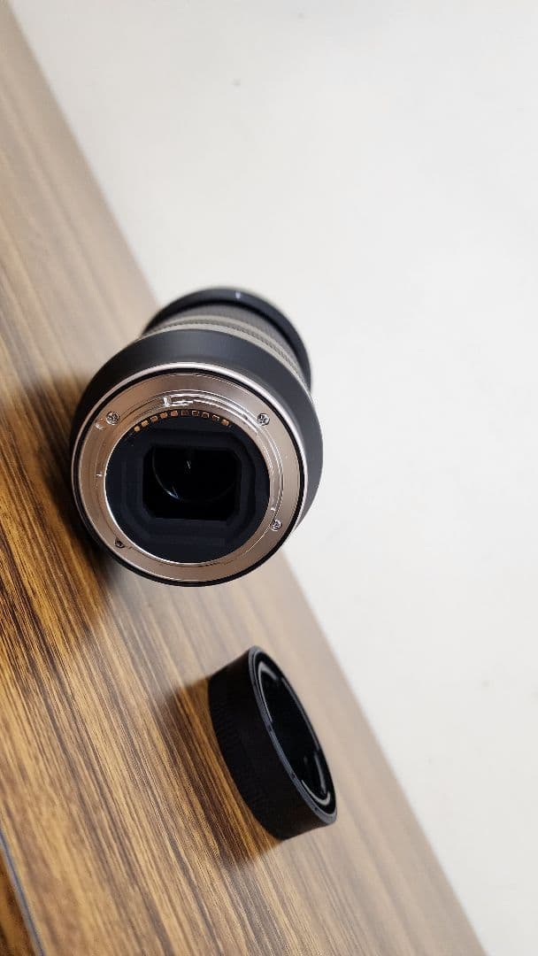 タムロンTAMRON 18-300mmF3.5-6.3DiⅢ-A VC VXD