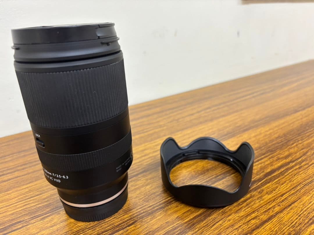 タムロンTAMRON 18-300mmF3.5-6.3DiⅢ-A VC VXD