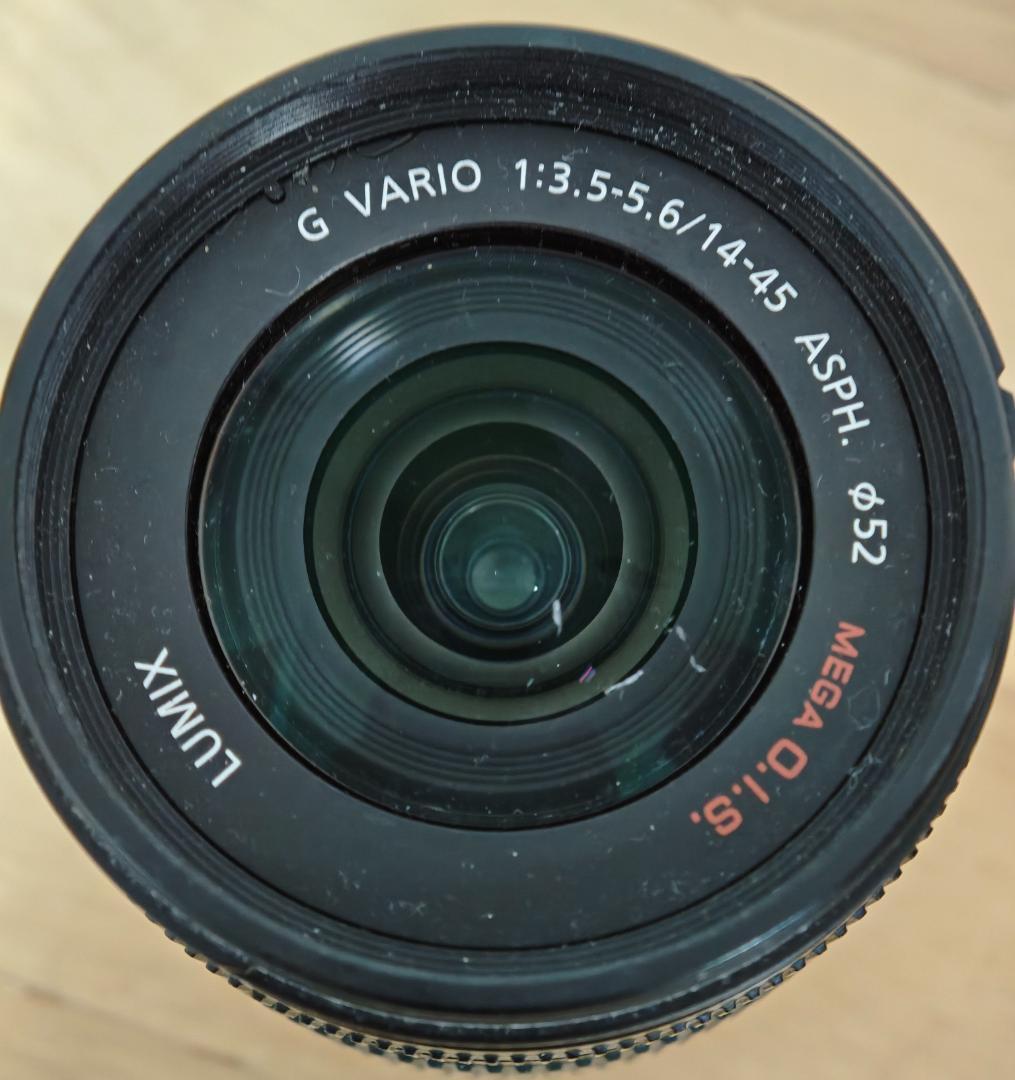 OLYMPUS OM-D E-M1 レンズ付