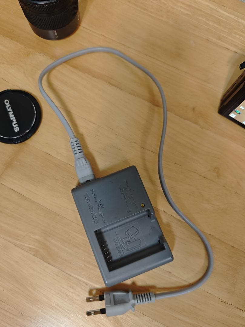 OLYMPUS OM-D E-M1 レンズ付