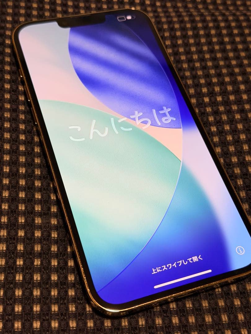 Apple iPhone 13 Pro Max ゴールド + AirPods