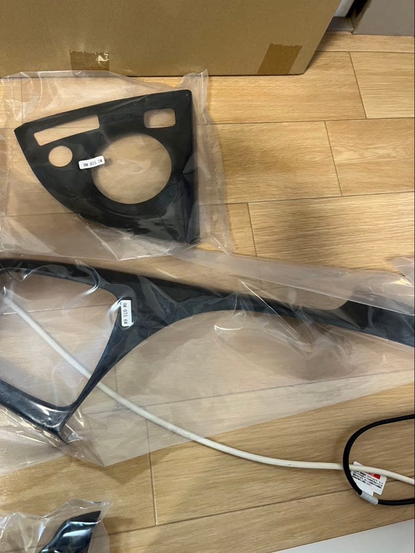 トヨタプリウス ZVW30系 3Dインテリアパネル 19P 黒木目