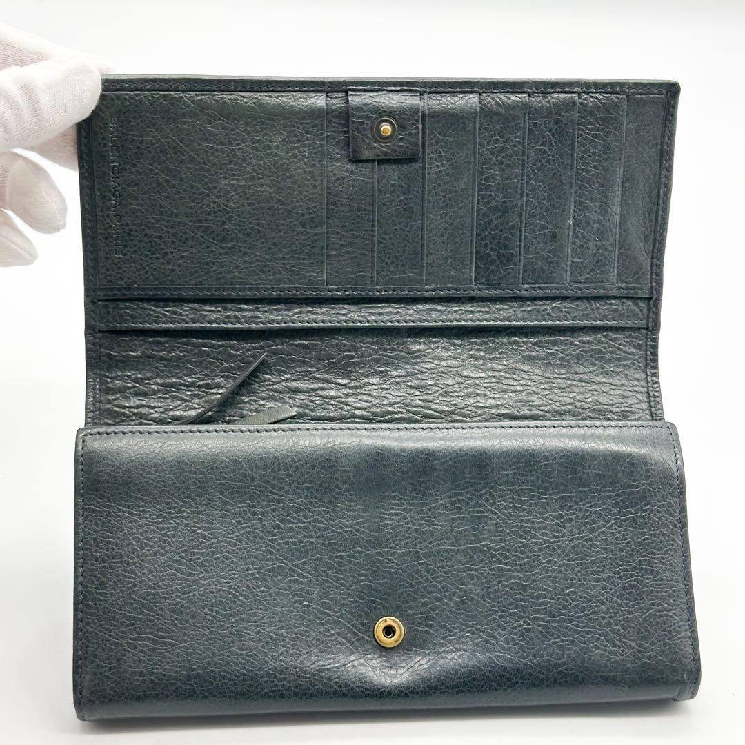 バレンシアガ シティ クラシック 二つ折り 長財布 コンチネンタル スタッズ