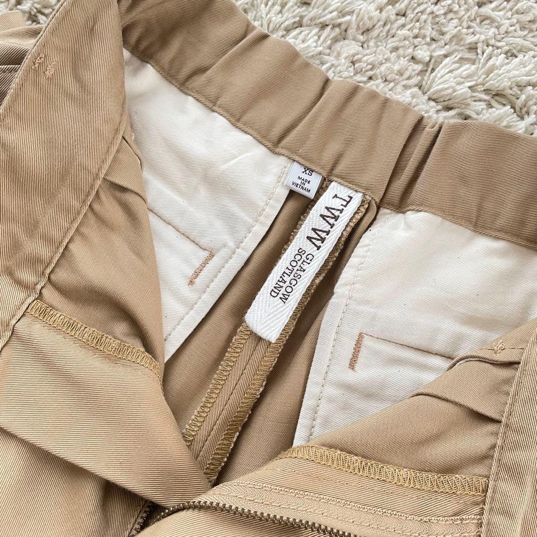 【TWW】ベージュ チノパン プリーツ入り　レディース