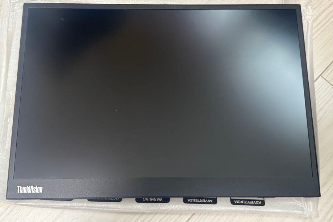 中古美品 使用時間短　ThinkVision M14d