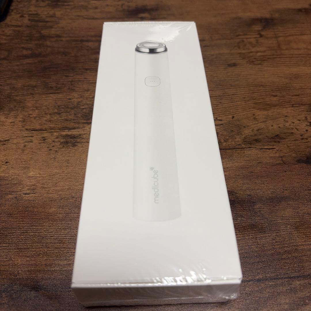 Medicube booster pro mini 白