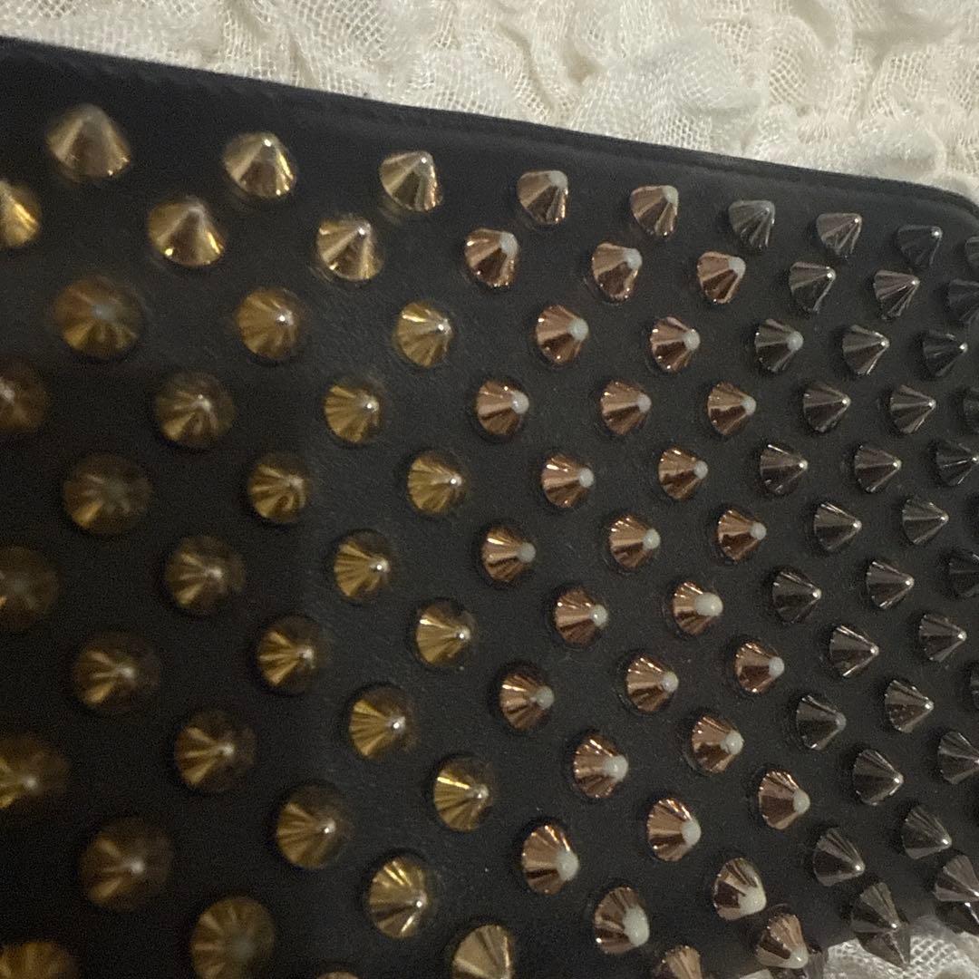 【Liela @断捨離】クリスチャン ルブタン スタッズ長財布