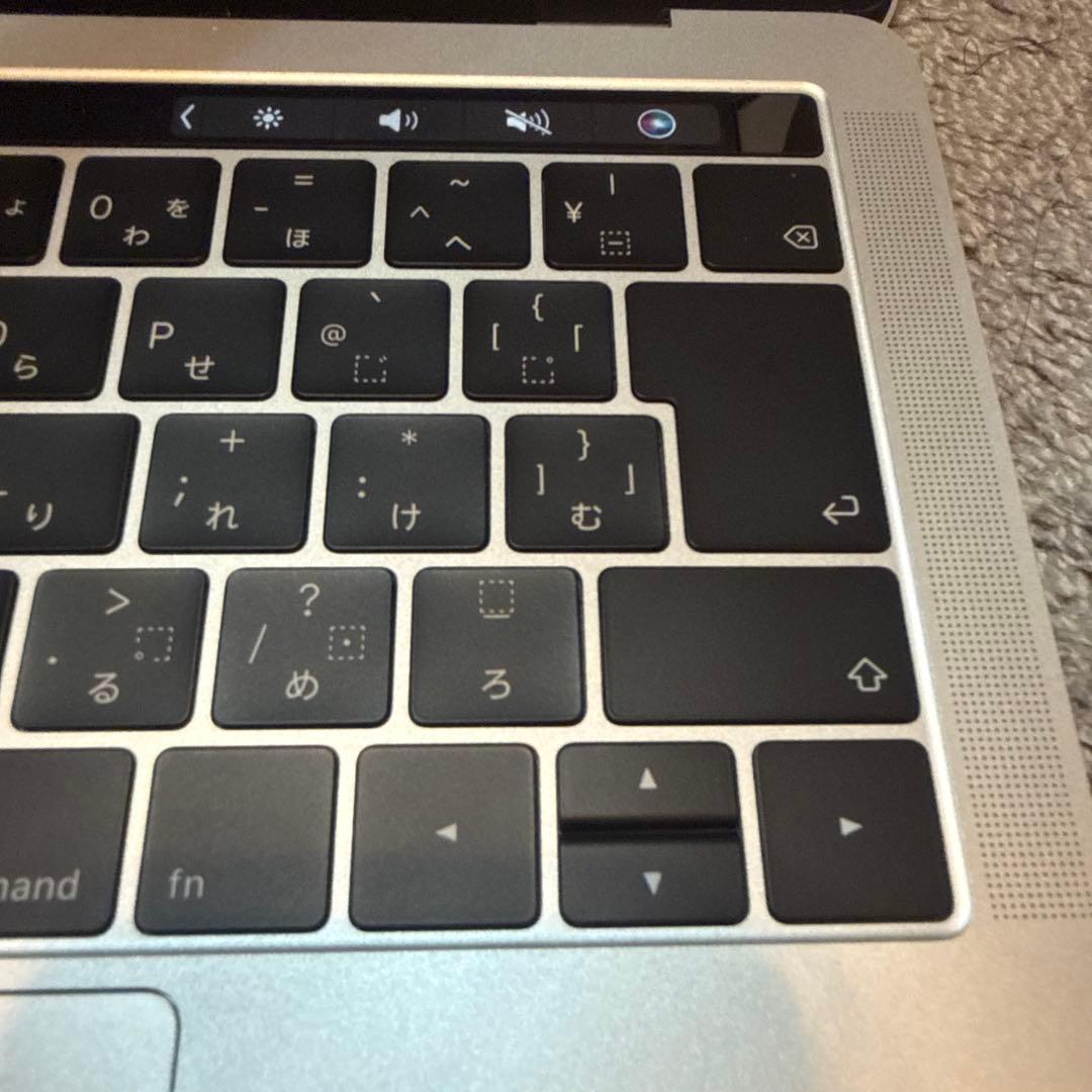 【状態良好の早い者勝ちオススメ品！】MacBook pro 13インチ