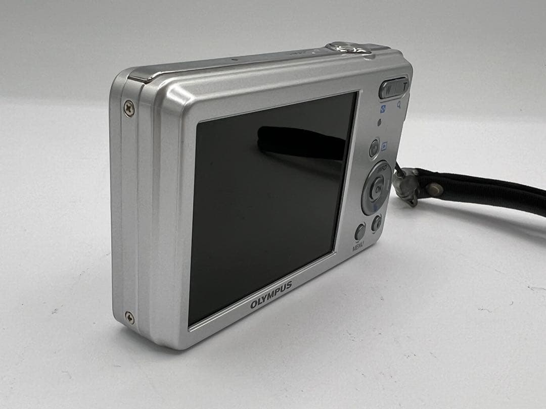 【動作確認済み】OLYMPUS VG-110 デジタルカメラ シルバー