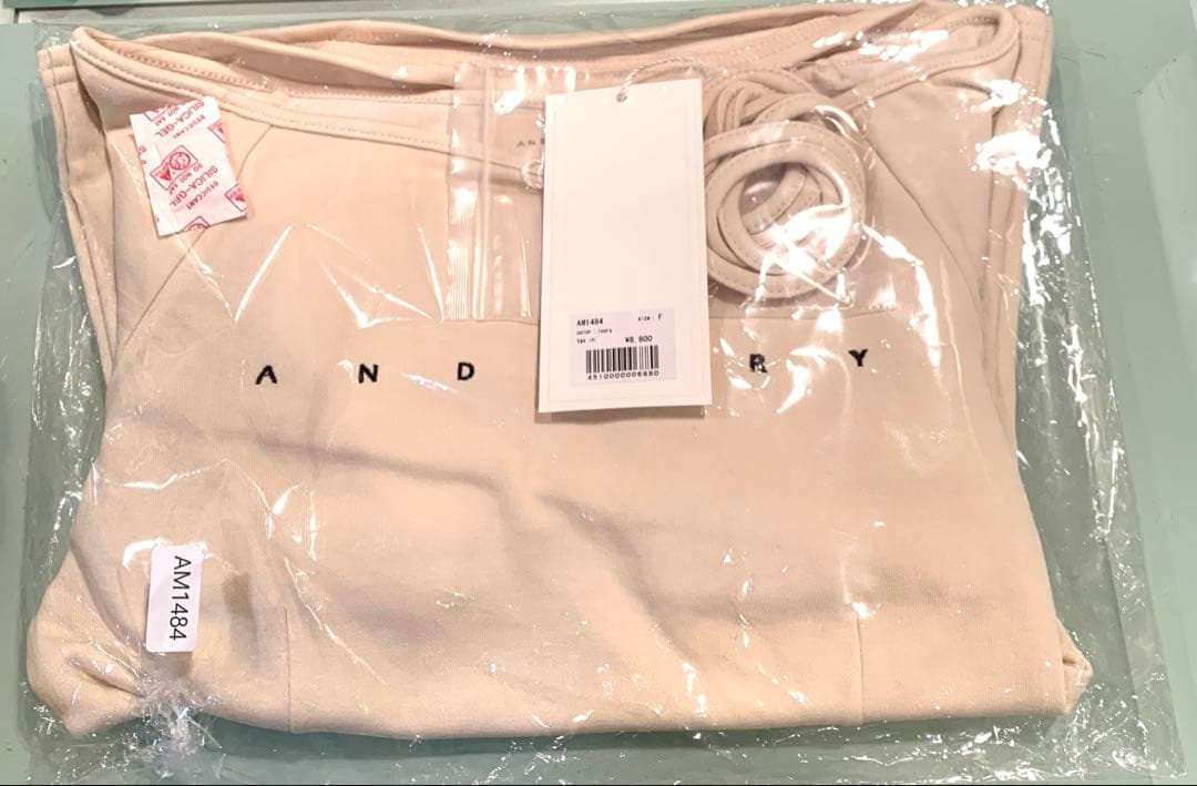 新品未開封andmaryマリーロゴチョッカーカットソートップスTシャツアイボリー