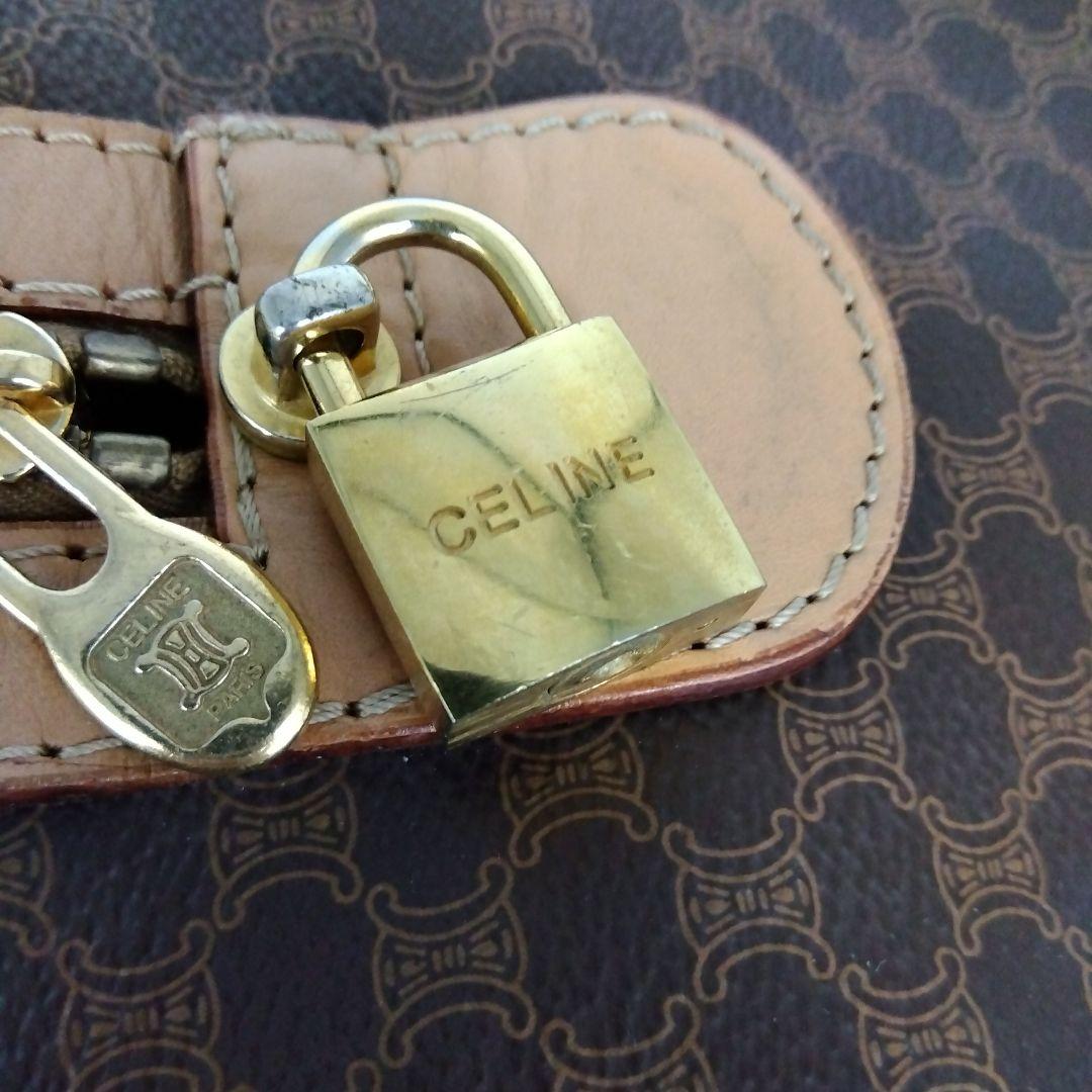 JP53 セリーヌ マカダム ボストンバッグ カデナ&クロシェット付き キー2本