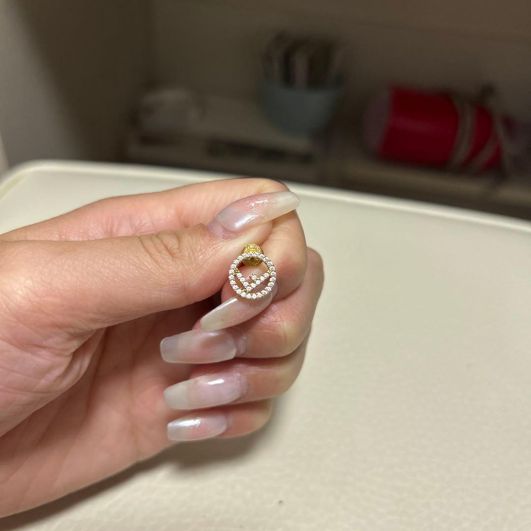 FENDIピアス(片耳)