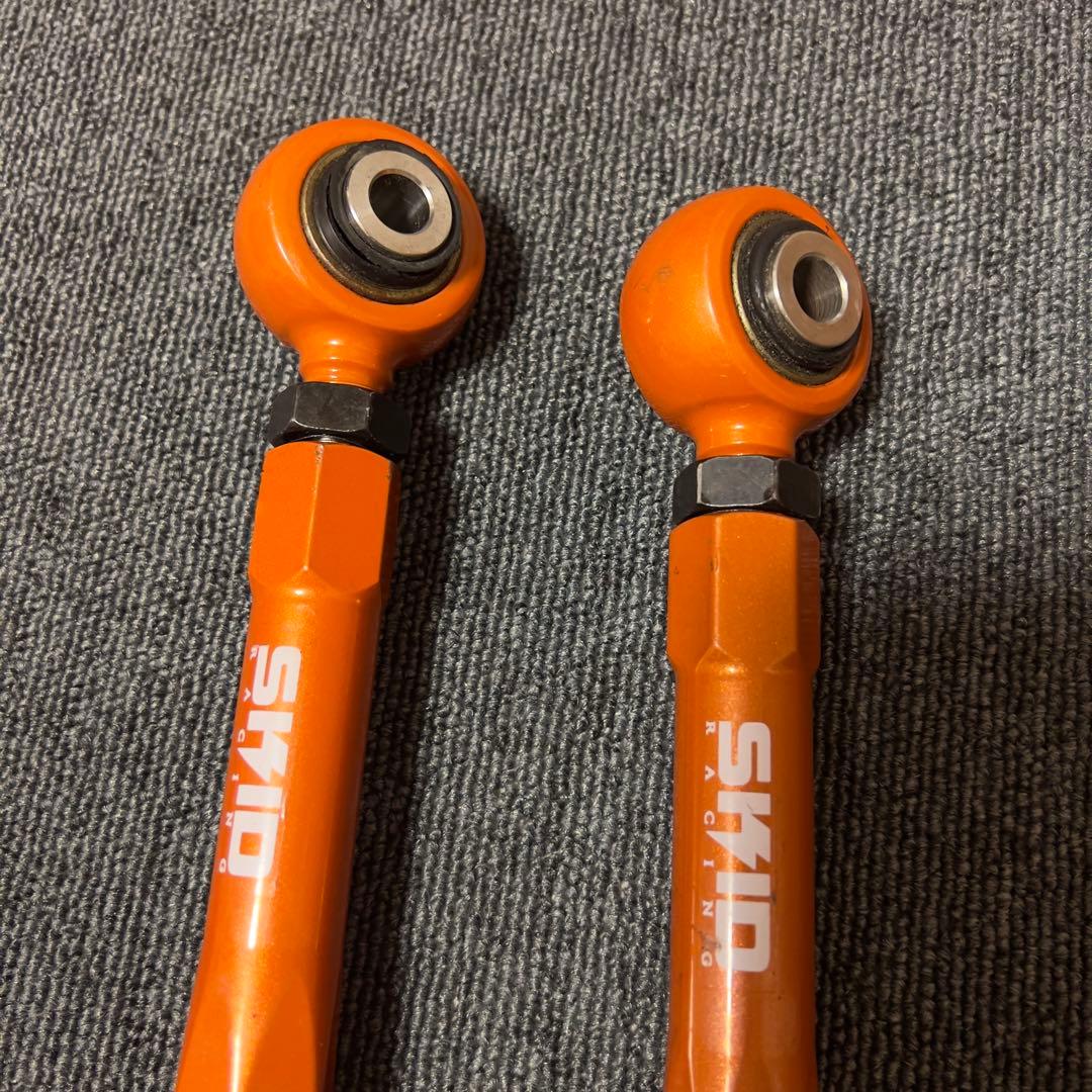 SKID RACING テンションロッド　クラウン　マークX