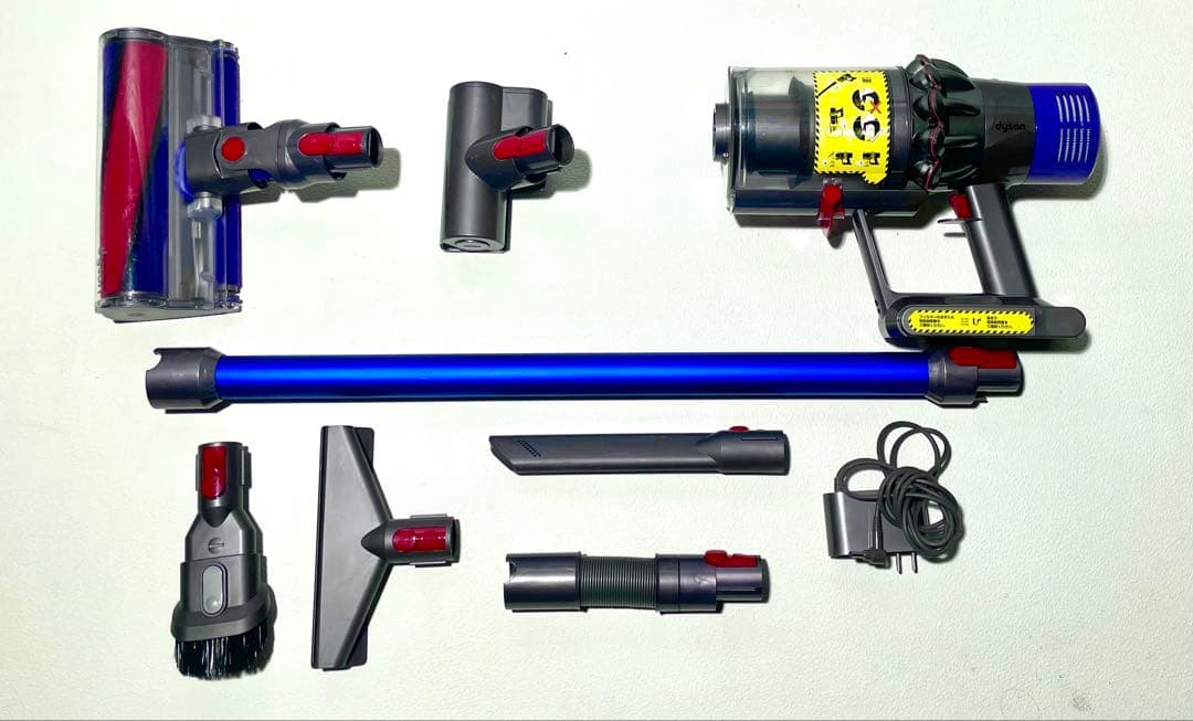 ダイソンV10 SV12 サイクロン式掃除機