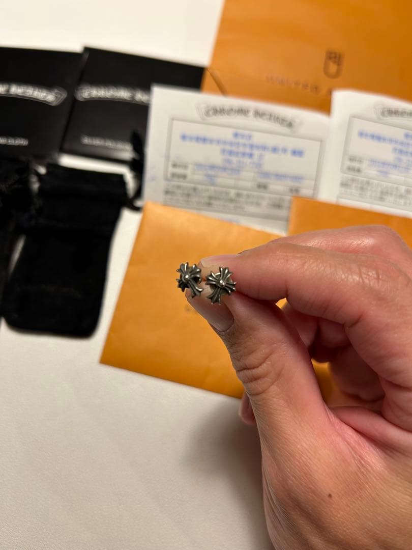 確実正規品　クロムハーツ ピアス　両耳　セット