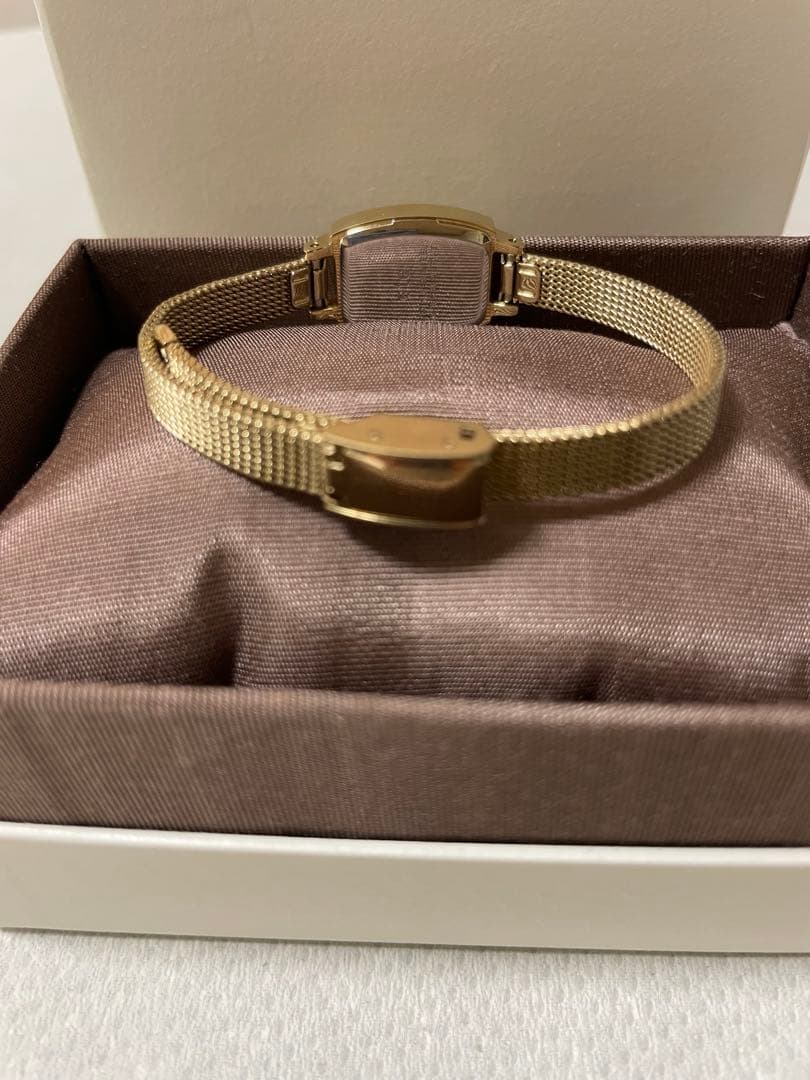 ete トノー型ゴールド メッシュバンド 時計