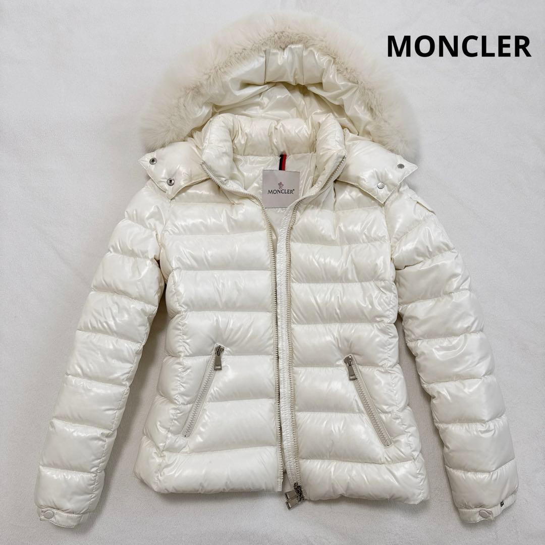 MONCLER BADYFダウンジャケット ホワイト