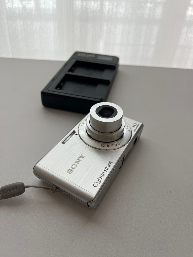 デジタルカメラ Sony cybershot