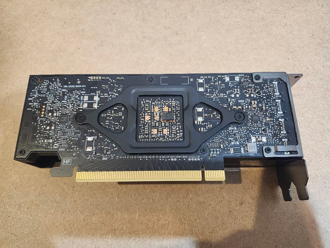 グラフィックボード・グラボ・ビデオカード NVIDIA RTX A2000 RTX A2000/6GB(GDDR6)